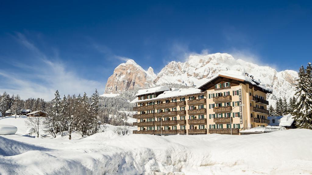 Hotel Villa Argentina Cortina d'Ampezzo Exterior photo